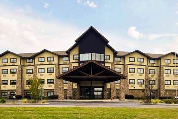 Comfort Inn and Suites Near Lake Guntersville