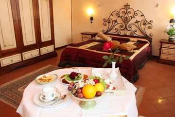 Room service - dining