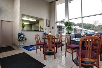 Americas Best Value Inn Smithtown Long Island