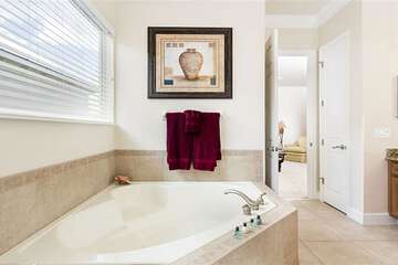 Jetted tub