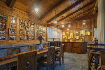 Children's play area - indoor