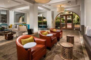 Hotel Interior 8 of 30