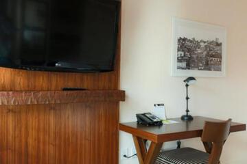 Photo 48