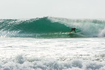 Surfing/boogie boarding
