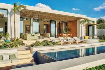 Private pool