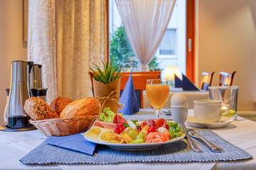 Breakfast meal