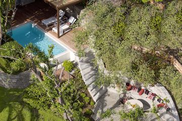 Private pool