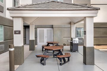 BBQ/picnic area