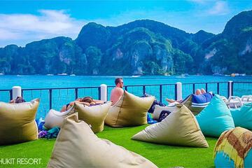 Beach bar