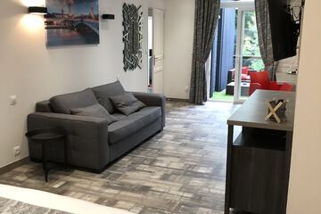 In-room business center