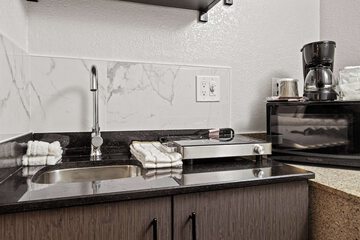 Private kitchenette