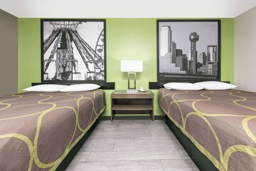 Room 20 of 37