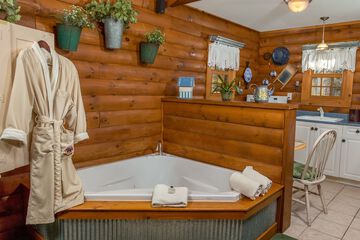 Jetted tub