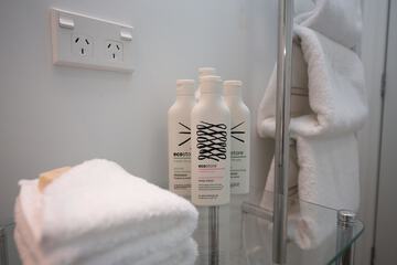 Bathroom amenities