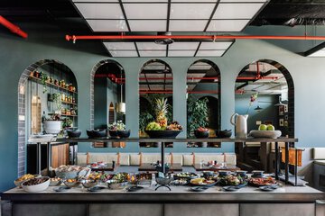 Breakfast buffet