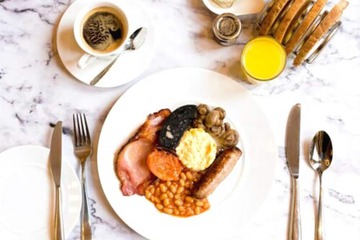 Breakfast meal