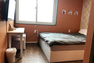 Photo 9