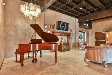 Hotel Interior 18 of 59