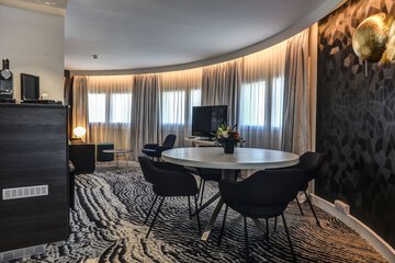 In-room dining