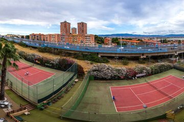 Tennis court