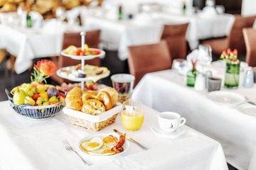 Breakfast meal