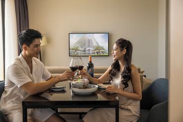 Couples dining