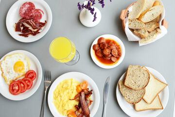 Breakfast meal