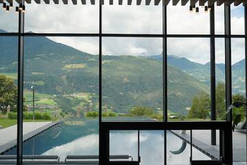 Infinity pool
