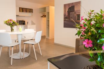 Private kitchenette
