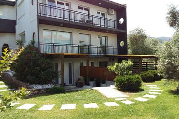 Photo 44