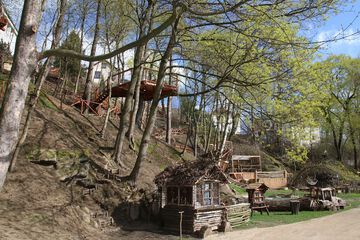 Children's play area - outdoor