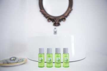 Bathroom amenities