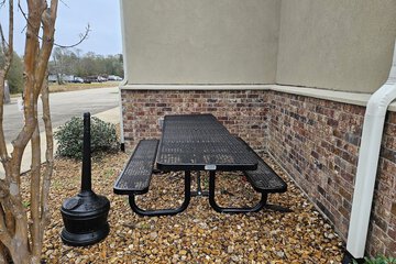 BBQ/picnic area