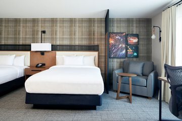 Room 46 of 86