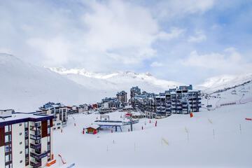 Ski hill