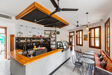 Breakfast area