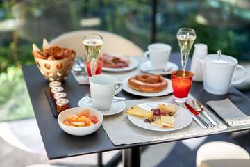 Breakfast area