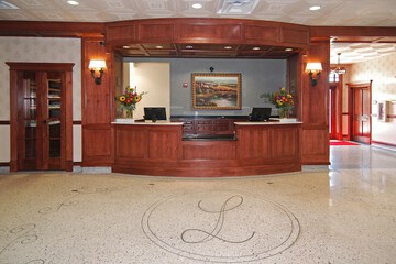 Check-in/check-out kiosk