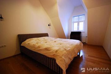 Photo 51