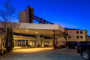 Sinbads Hotel & Suites