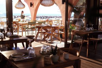Beach bar