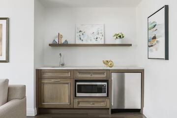 Private kitchenette