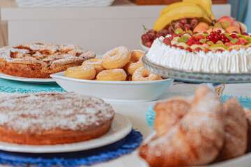 Breakfast buffet