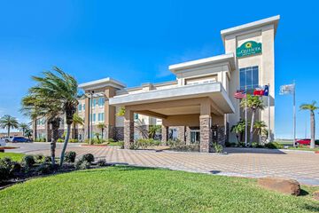 La Quinta Inn & Suites by Wyndham Corpus Christi - Portland