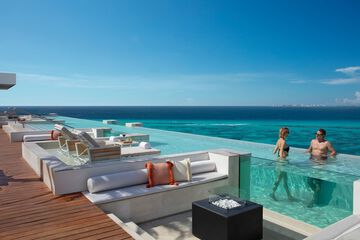 Rooftop pool
