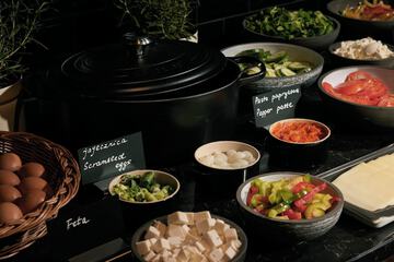 Breakfast buffet