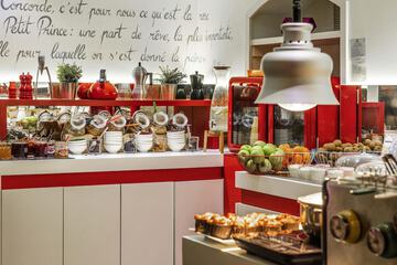 Breakfast area