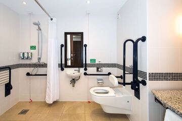 Bathroom shower