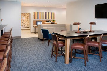 Breakfast/Coffee Service 79 of 98