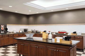 Breakfast/Coffee Service 30 of 35